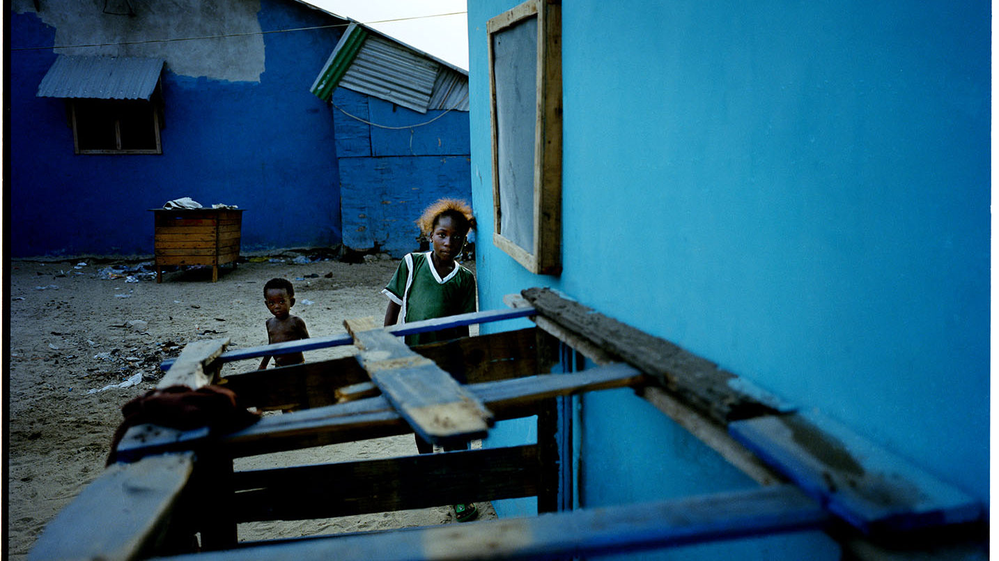 Bénédicte Kurzen for Photography on a Postcard